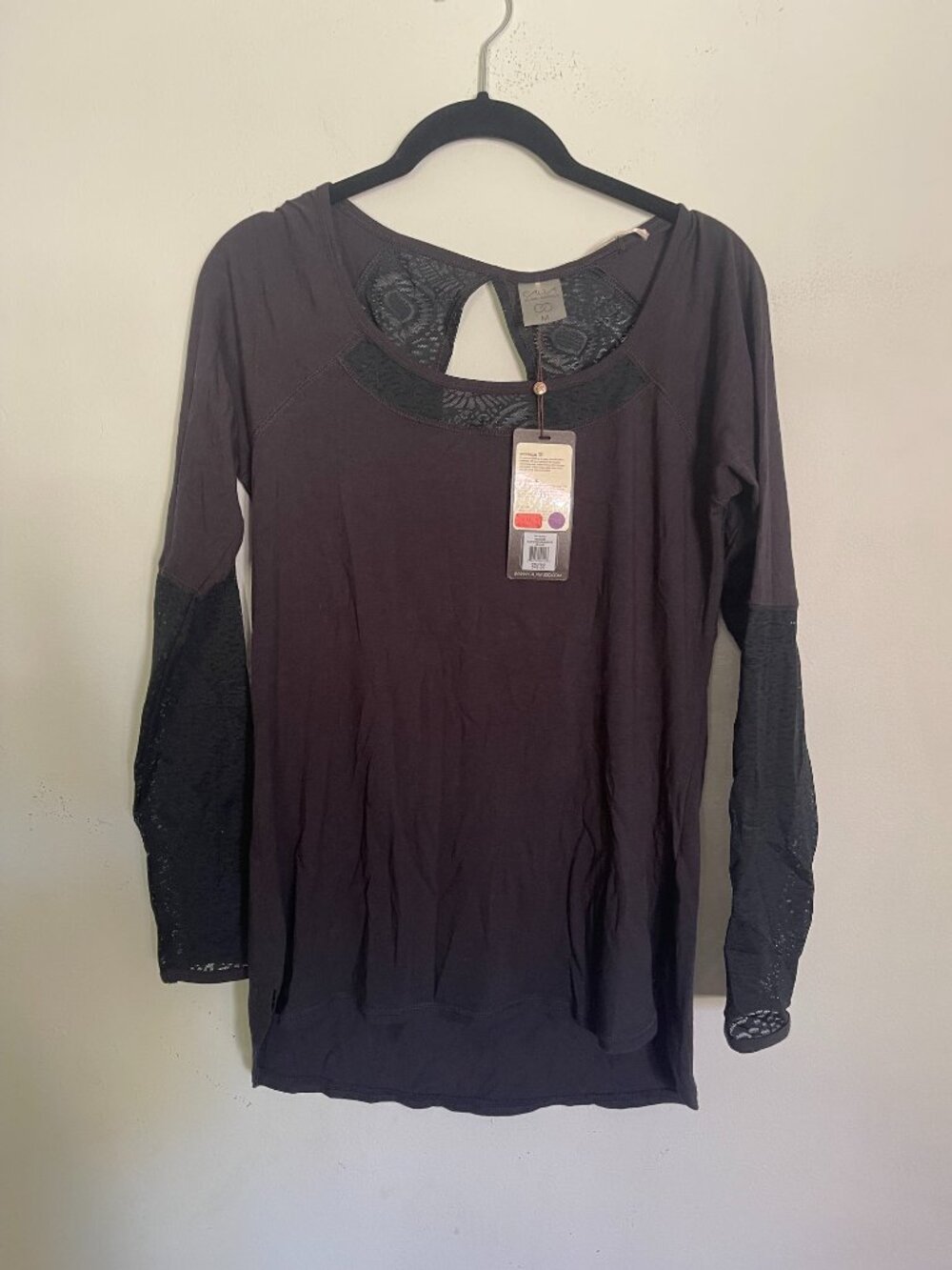 CALIA Women's Medium BLack Texture Lace Long Sleeve Workout Shirt NWT T12